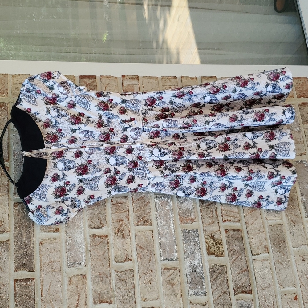 Hell Bunny Skeleton & Flower Skull Dress 4613 Size XS - Picture 7 of 13